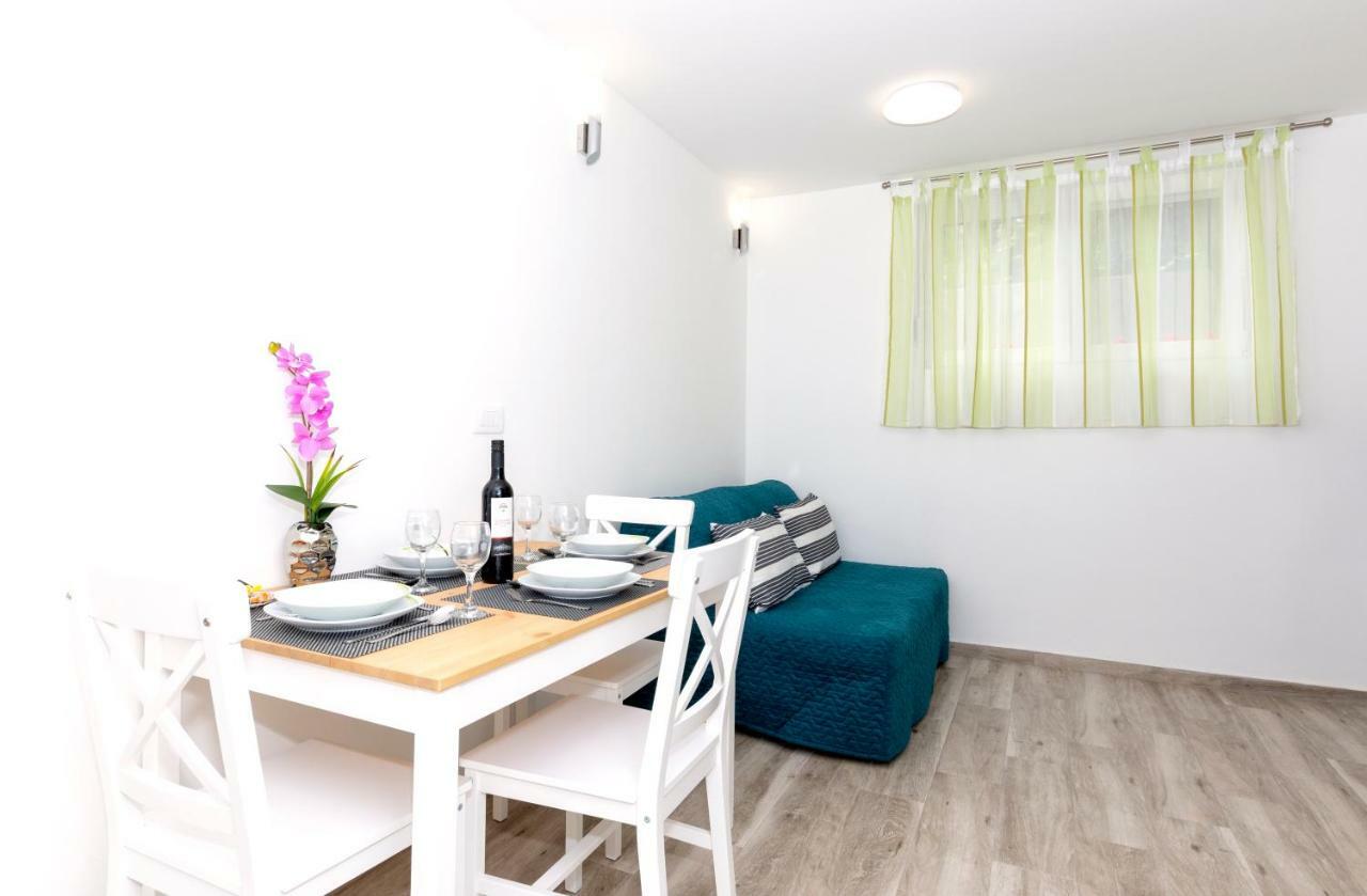 Apartments West Coast Split Zewnętrze zdjęcie