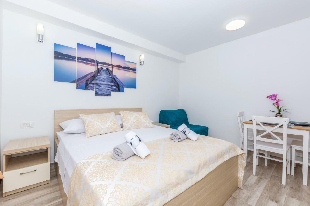 Apartments West Coast Split Zewnętrze zdjęcie
